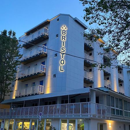 Hotel Bristol Misano Adriatico Exterior foto